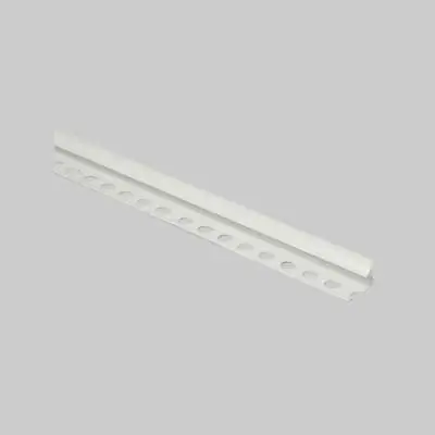 Ultime Pezzi Profilo igienico sguscetta h. 8 mm - bianco - 2,60 mt conf. da 156 ml