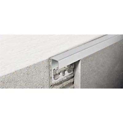 Consegna Rapida Projolly square alluminio anodizzato argento h=4,5 mm l=2.7 ml