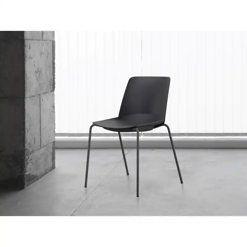 Sedia Basic in polipropilene vari colori design moderno casa Colori Sedie HubMobili Nero Economico